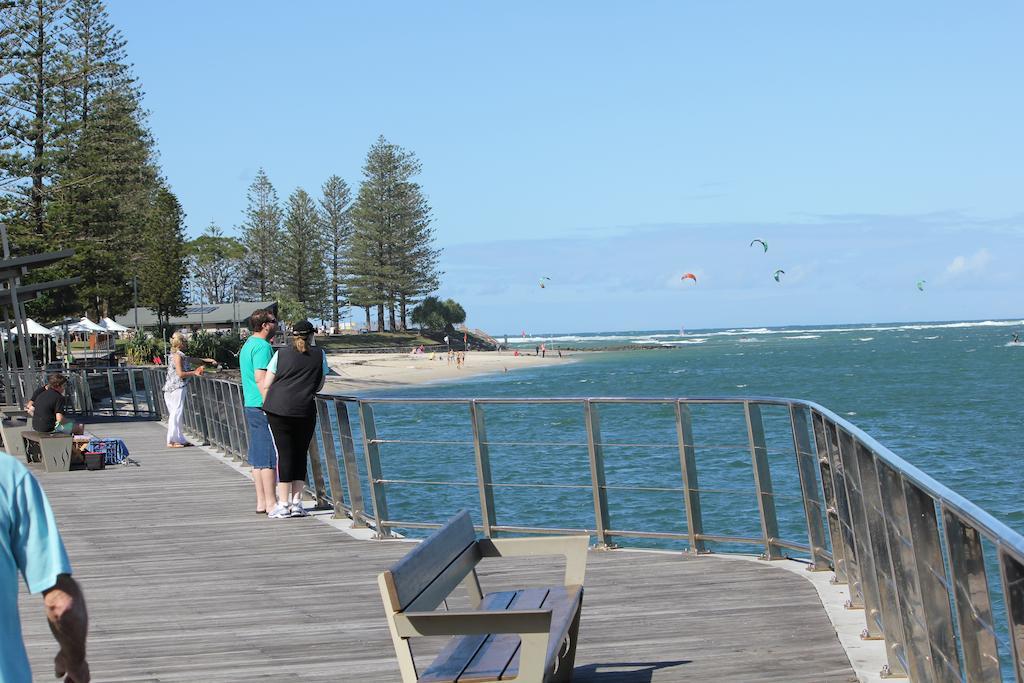 Caloundra Suncourt Motel Esterno foto