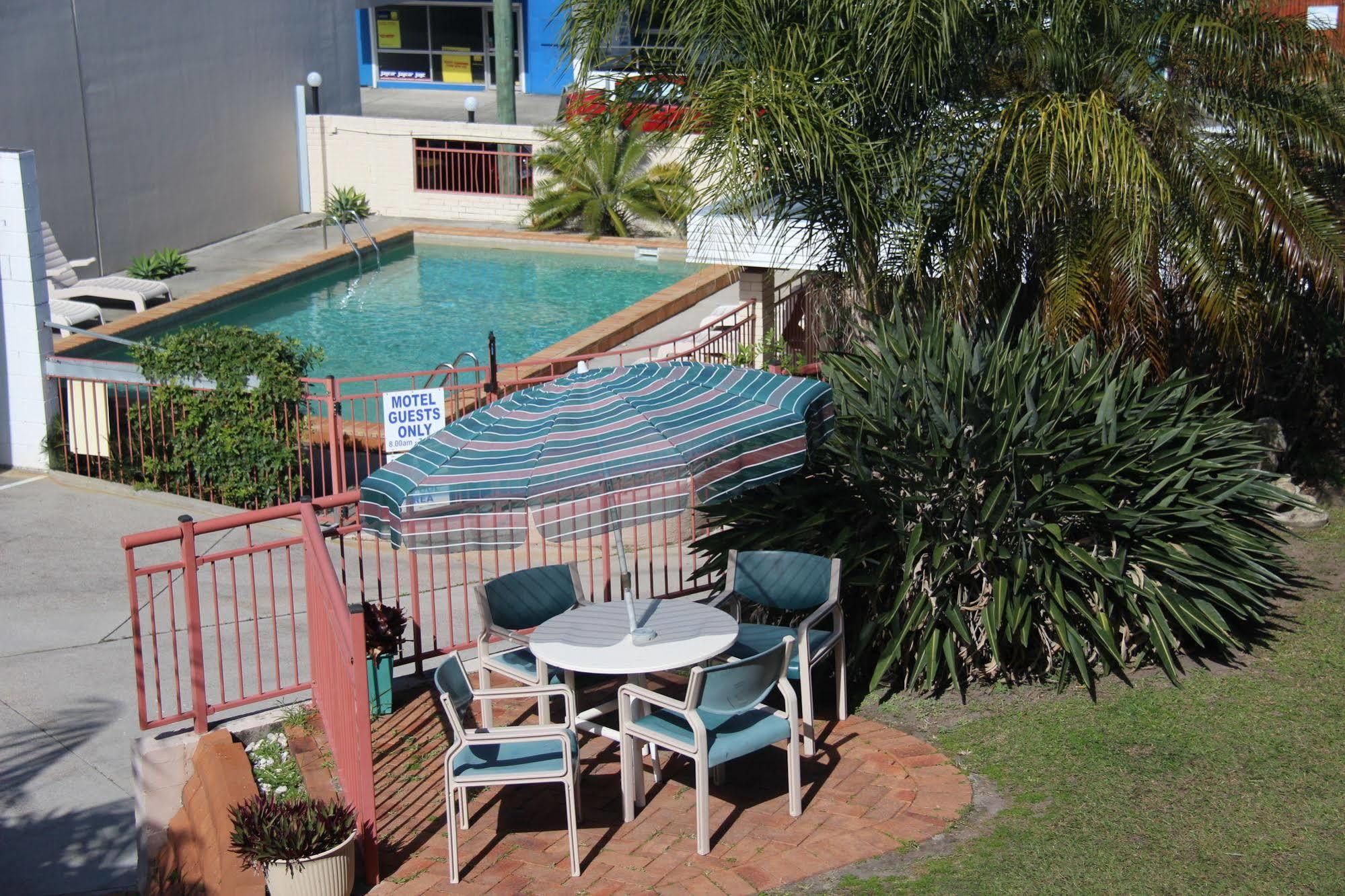 Caloundra Suncourt Motel Esterno foto