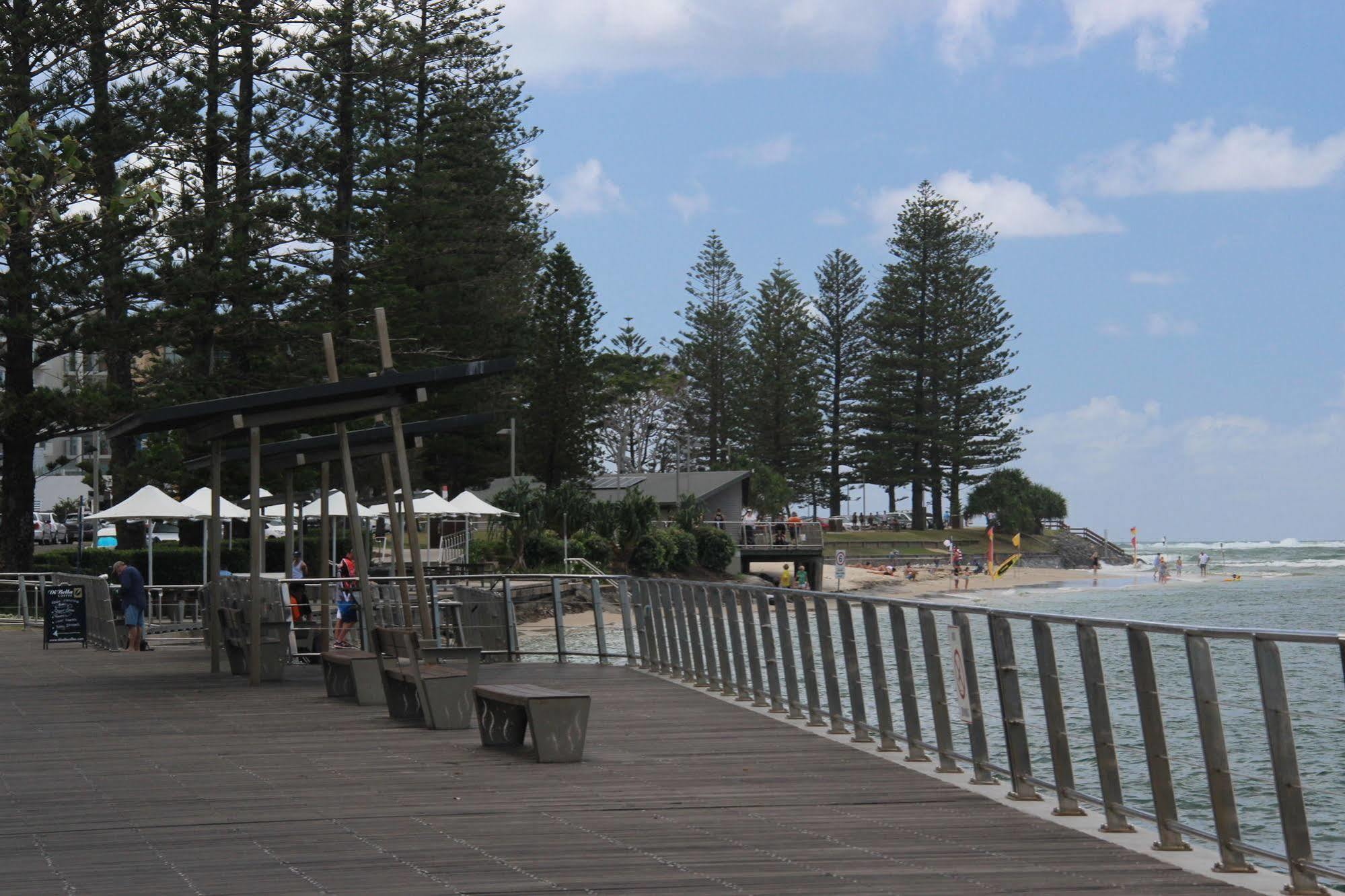 Caloundra Suncourt Motel Esterno foto
