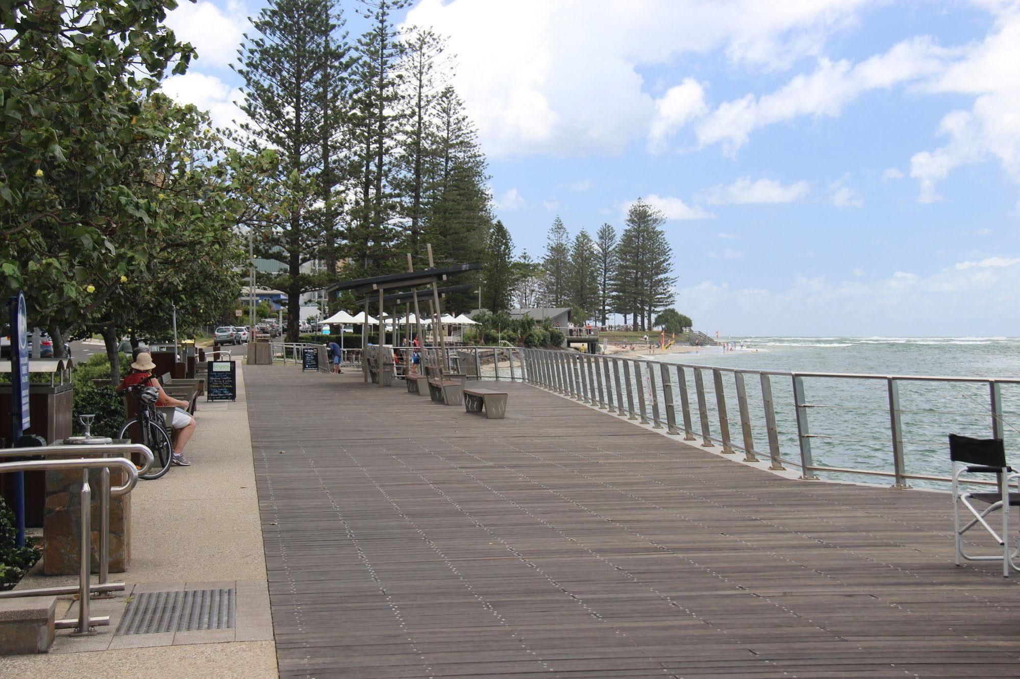 Caloundra Suncourt Motel Esterno foto