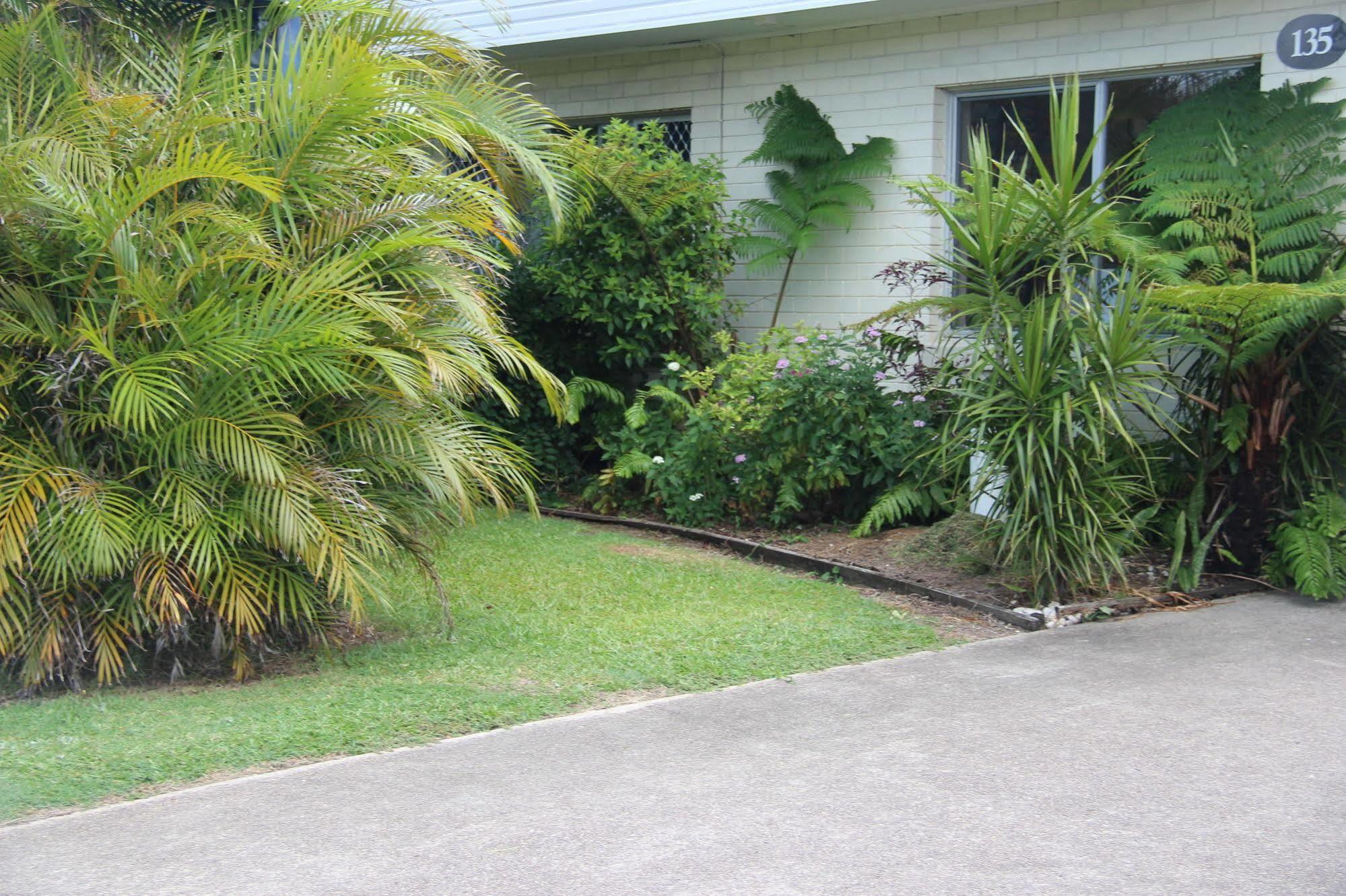 Caloundra Suncourt Motel Esterno foto