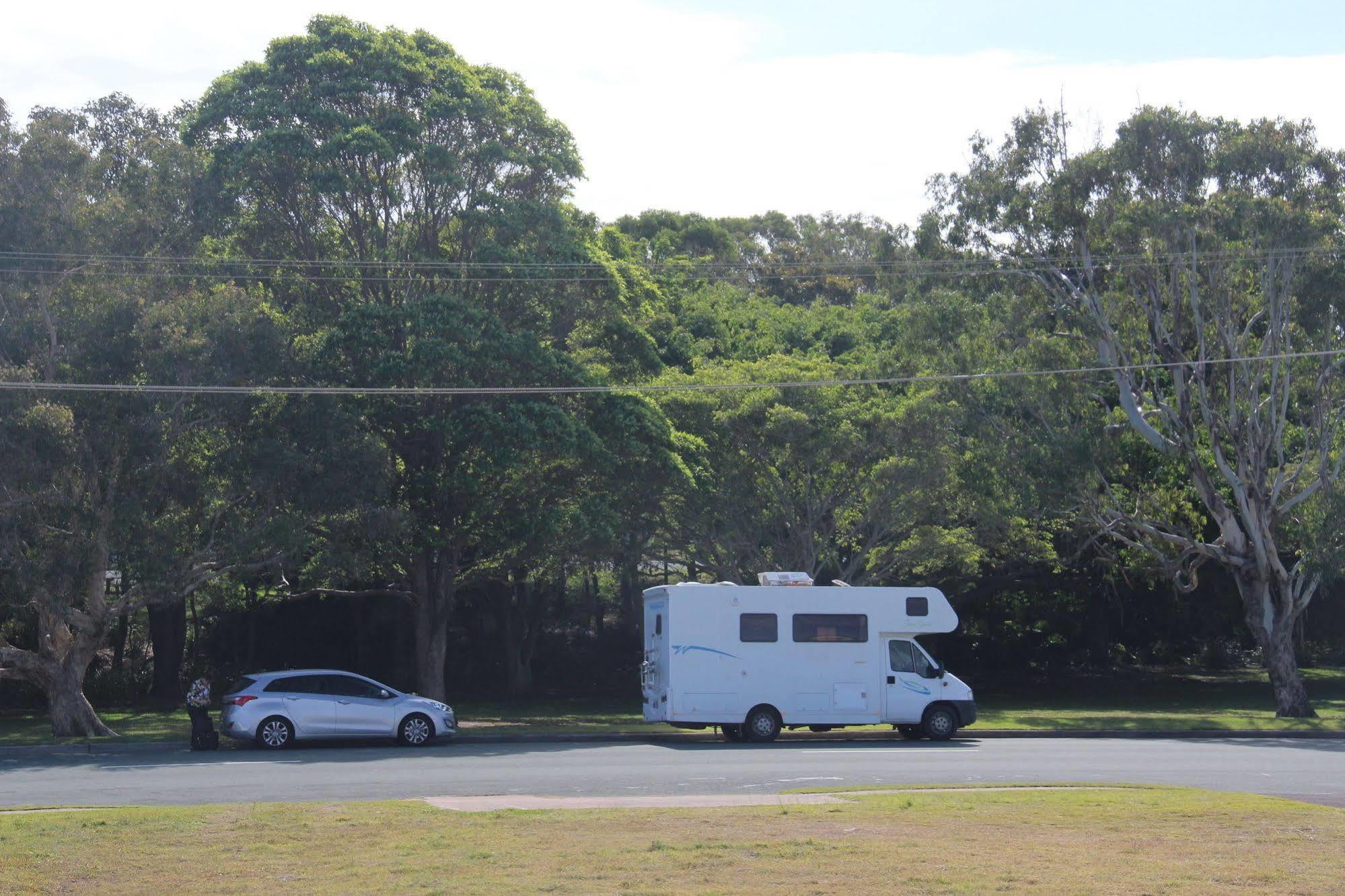 Caloundra Suncourt Motel Esterno foto